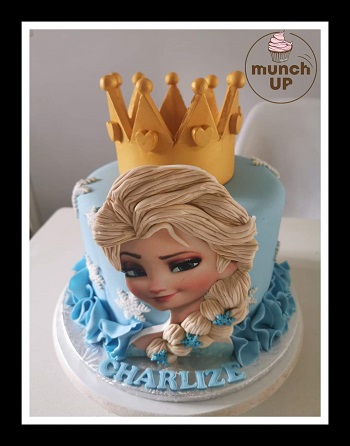 Frozen-theme cake